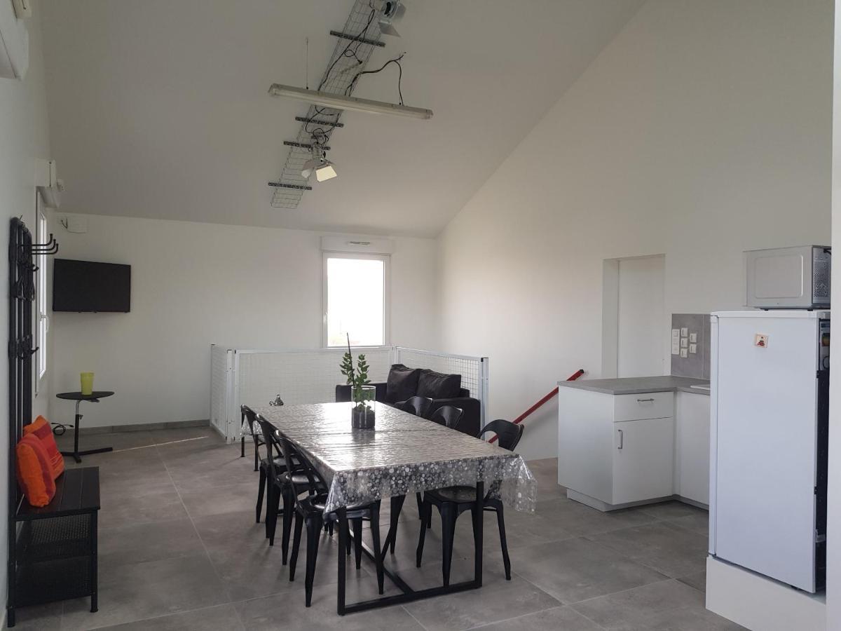 L Atelier Courtisols Exterior foto